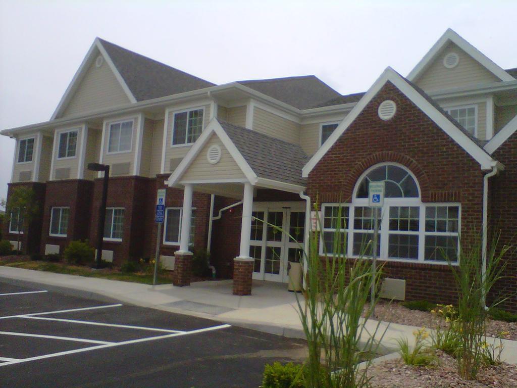 Microtel & Chili/rochester 2*